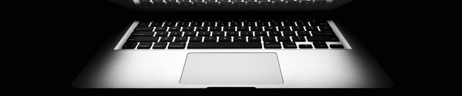 desk, laptop, computer-4334575.jpg